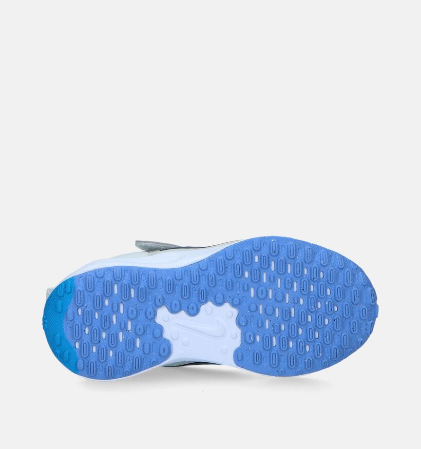 Nike Revolution 7 Baskets en Blanc pour filles (340336)