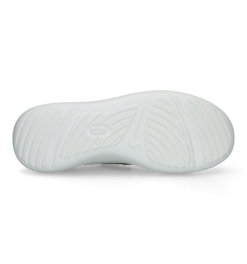 Nike E-Series AD Baskets en Blanc pour hommes (325175)
