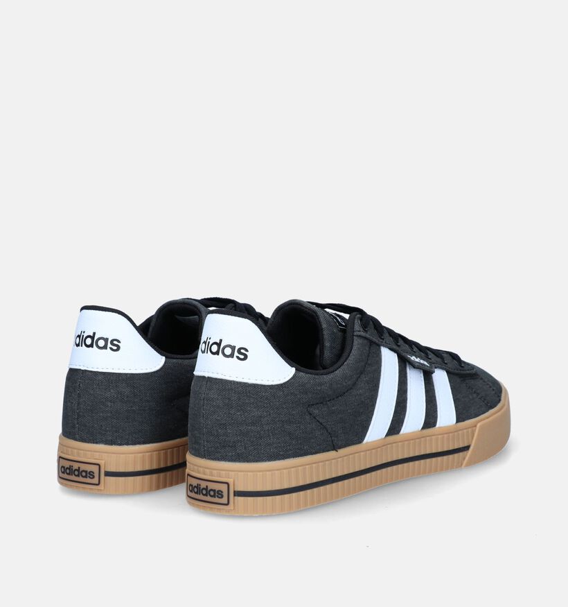 adidas Daily 3.0 Zwarte Sneakers voor heren (329406)