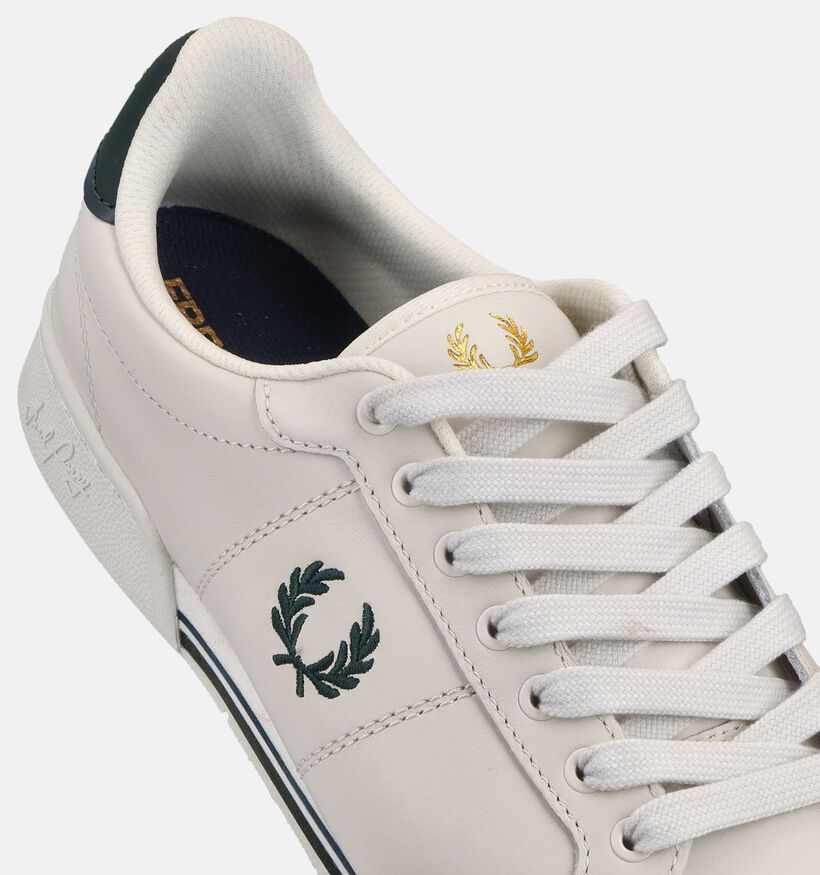 Fred Perry Witte Veterschoenen voor heren (368921) - geschikt voor steunzolen