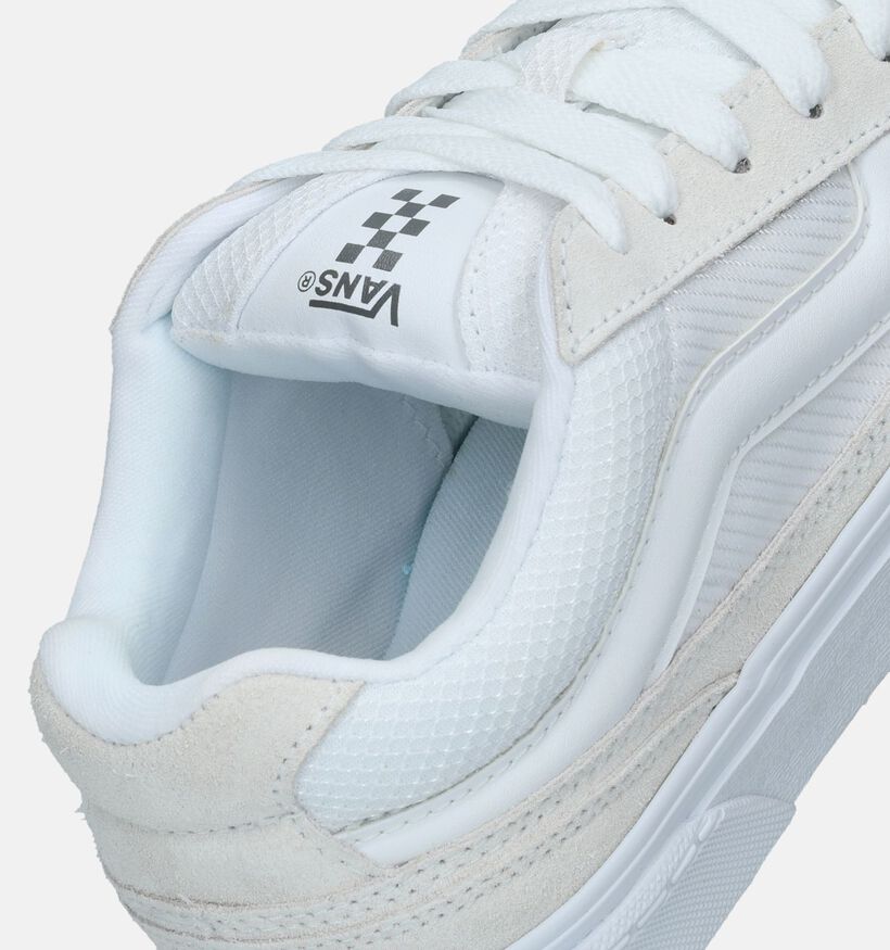 Vans Caldrone Baskets de skate en Blanc pour femmes (336465)