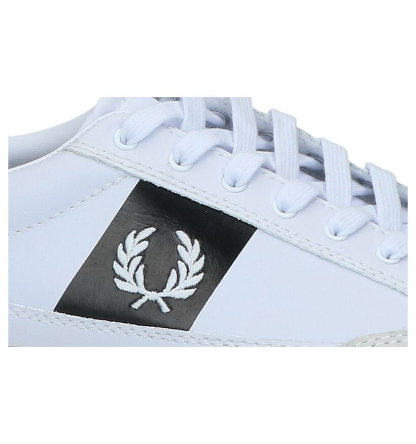 Fred Perry Baskets basses en Blanc en cuir (224340)