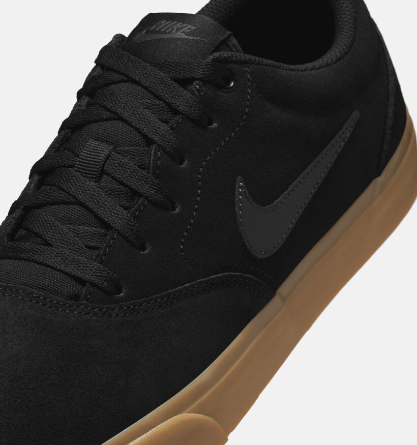 Nike Charge Suede Baskets basses en Noir pour hommes (359899) - pour semelles orthopédiques