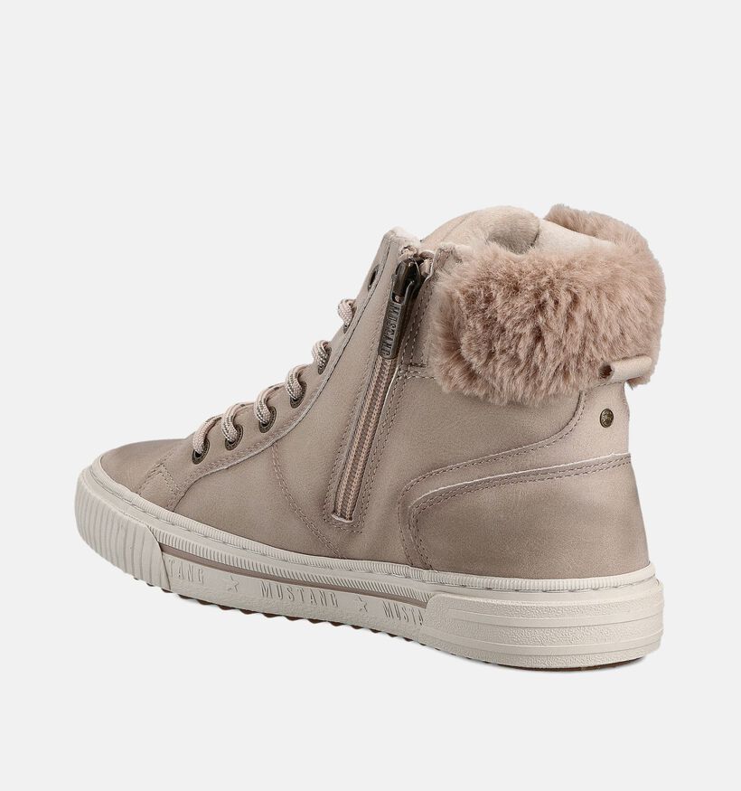 Mustang Baskets montantes en Beige pour femmes (363709)