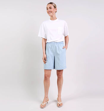 Ador&eacute; T-shirts Wit