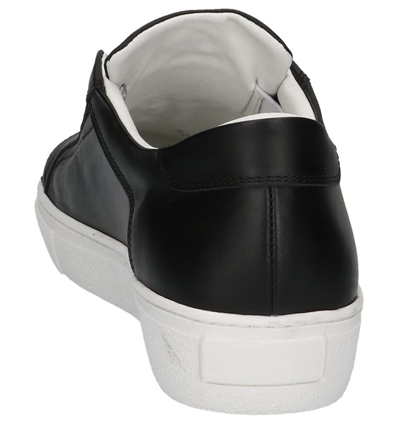Slip-on Sneakers Zwart met Studs Tosca Blu in leer (209017)