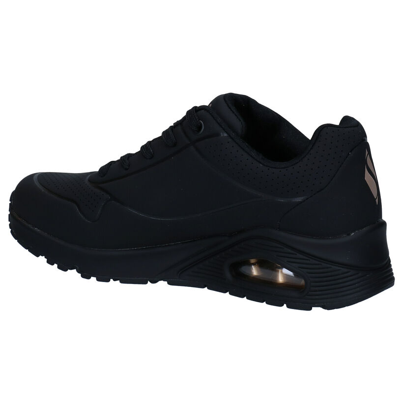 Skechers Stand On Air Baskets sportives en Noir pour femmes (361783) - pour semelles orthopédiques