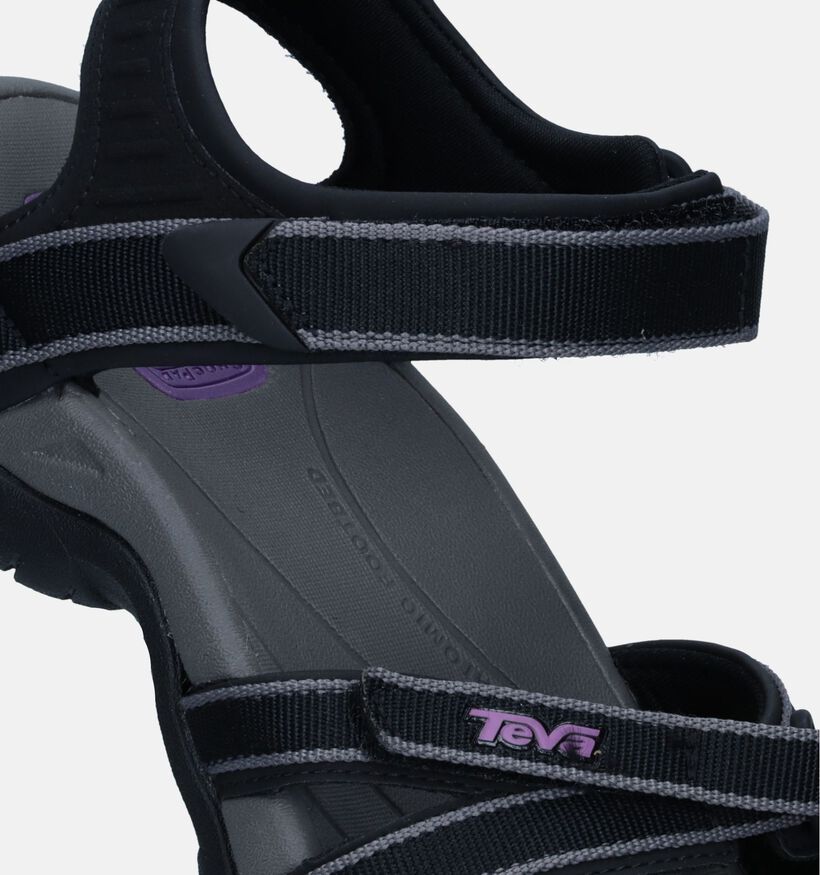 Teva Tirra Zwarte Trekkingsandalen voor dames (354718)