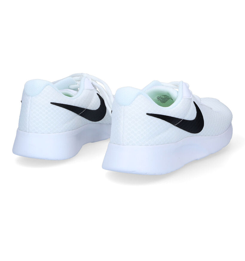 Nike Tanjun Zwarte Sneakers voor heren (309098)