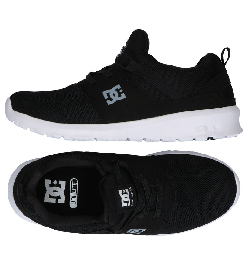 DC Shoes Heathrow Zwarte Sneakers in stof (285617)