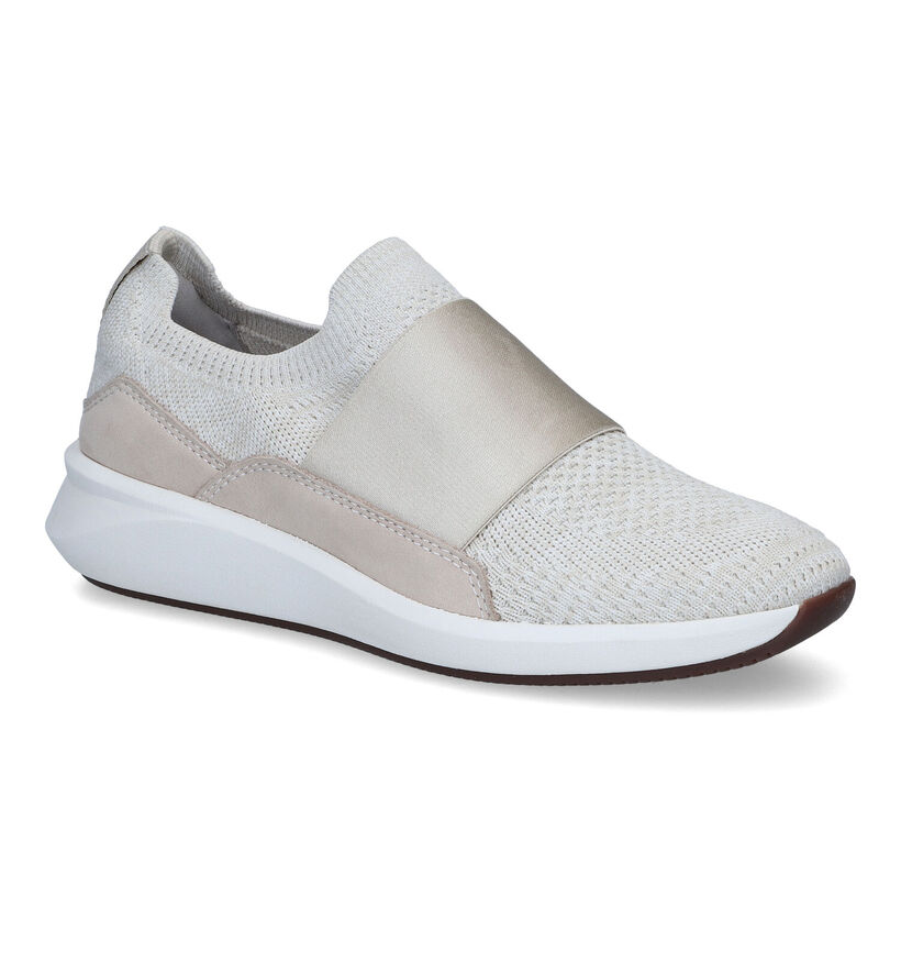 Clarks Un Rio Knit Beige Instappers in stof (304456)