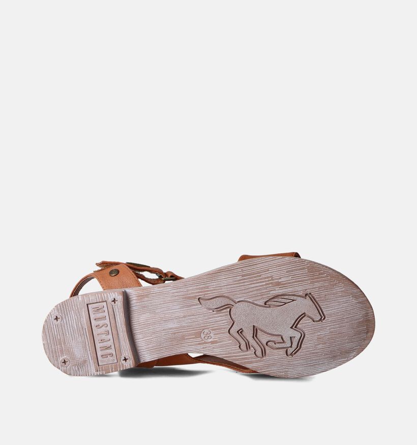 Mustang Sandales plates en Cognac pour femmes (353420)