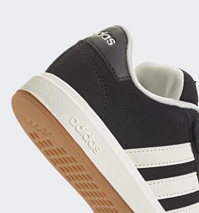 adidas Grand Court Baskets basses en Noir pour gar&ccedil;ons (372766) - pour semelles orthop&eacute;diques