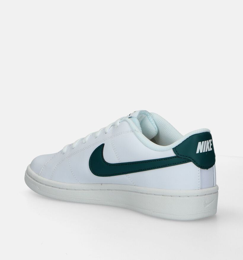 Nike Court Royale 2 Baskets en Blanc pour hommes (340375)