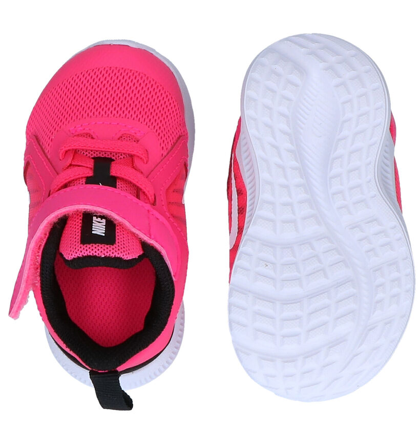 Nike Downshifter Roze Babysneakers in stof (277537)