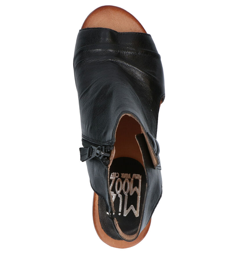 Miz Mooz Bella Sandales en Noir en cuir (272537)