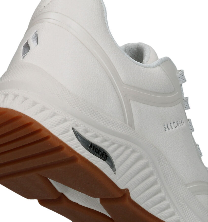 Skechers Arch Fit S-Miles Baskets en Blanc pour femmes (326231) - pour semelles orthopédiques
