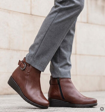 Hush Puppies Boots Cognac