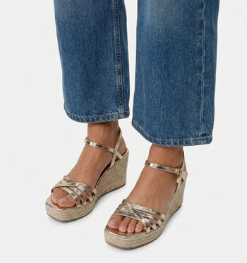 Mexx Sandalen Goud