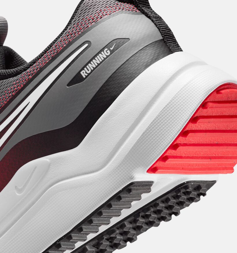 Nike Cosmic Runner Baskets en Gris/Rouge pour filles, gar&ccedil;ons (367246) - pour semelles orthop&eacute;diques