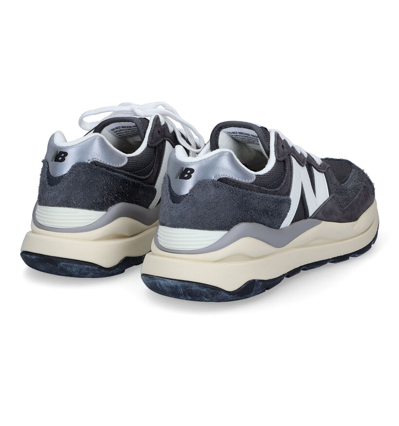 New Balance M 5740 Baskets en Gris en daim (319191)