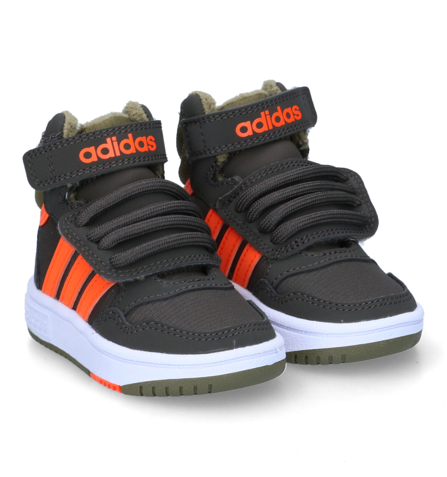 adidas Hoops Mid 3.0 Baskets en Khaki Gar ons Chaussons b b