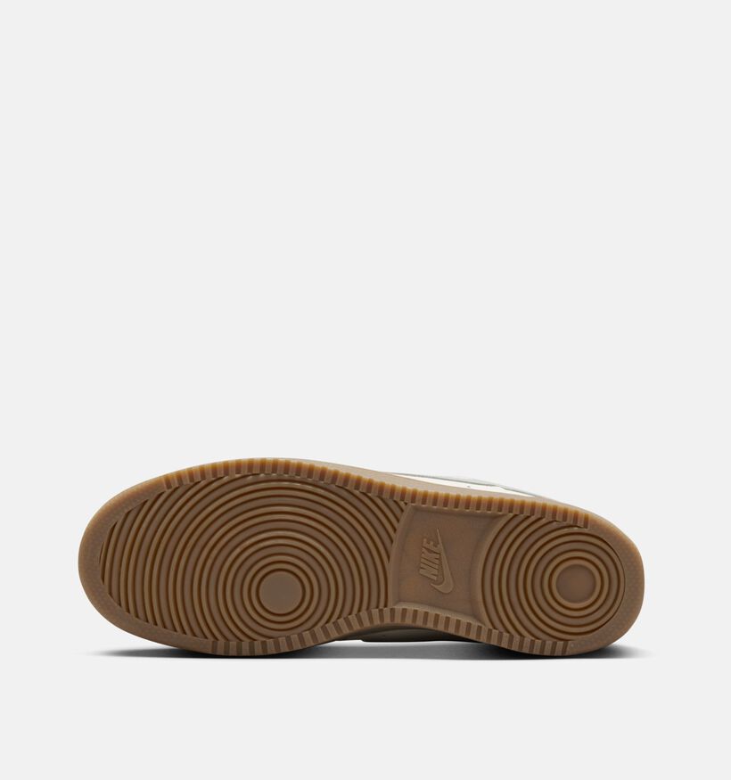 Nike Court Vision Baskets basses en Beige pour hommes (355900)