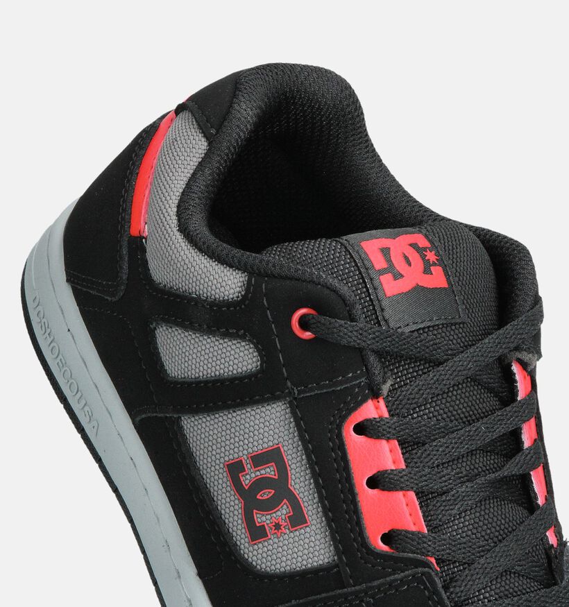DC Shoes Stag Baskets Skate en Noir pour garçons (360792)