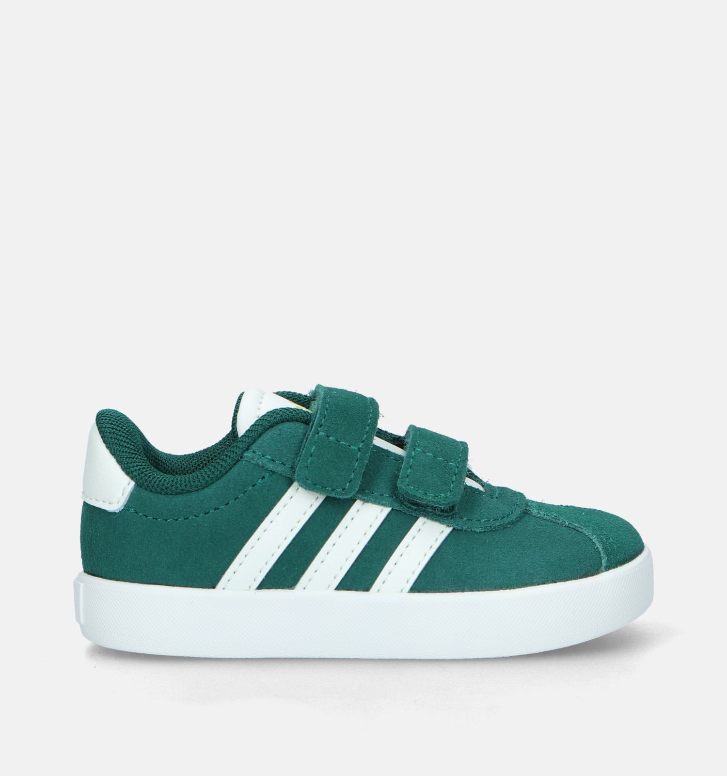 Adidas shop met plakkers