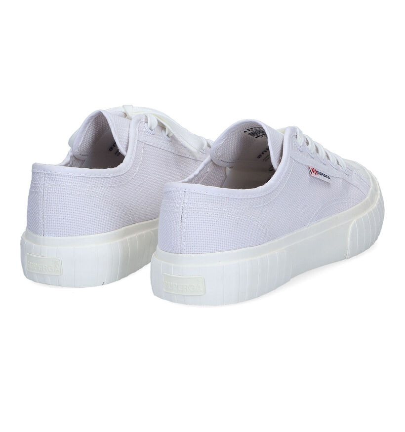 Superga Stripe Baskets en Gris pour femmes (305730)