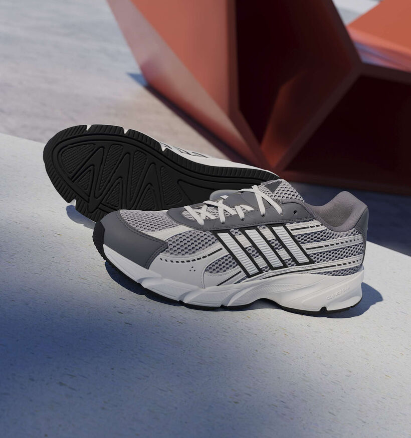 adidas Technochaos 2000 Baskets en Gris pour hommes (372572) - pour semelles orthop&eacute;diques