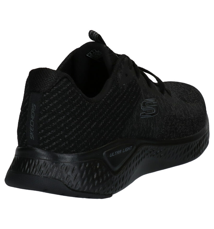 Skechers Solar Fuse Baskets en Noir en textile (272817)