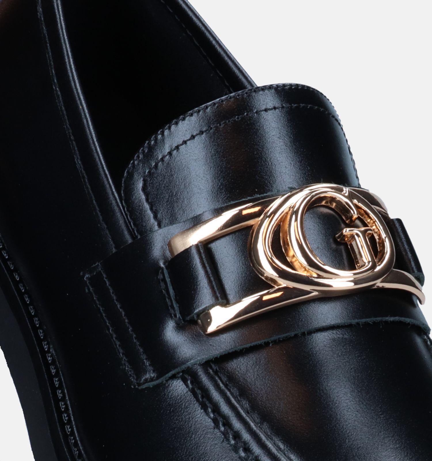 Guess Ilary Zwarte Instappers Dames Lage schoenen Online op TORFS.BE