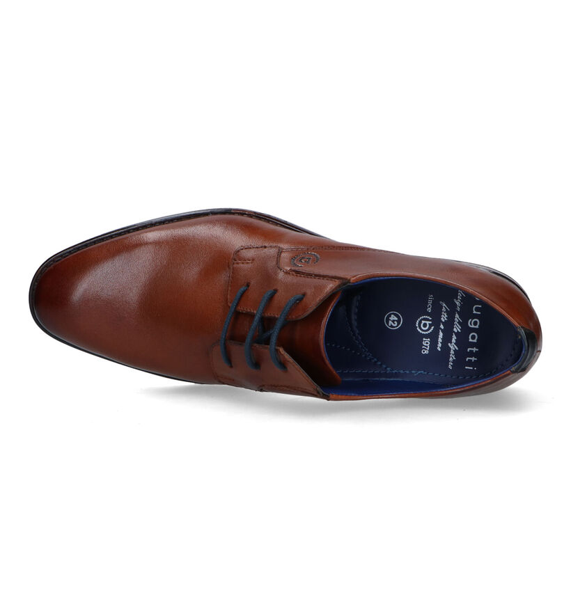 Bugatti Rinaldo Chaussures habillées en Cognac pour hommes (319244)