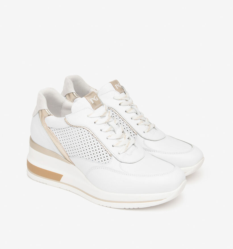 NeroGiardini Witte Sleehak Sneakers voor dames (370596)
