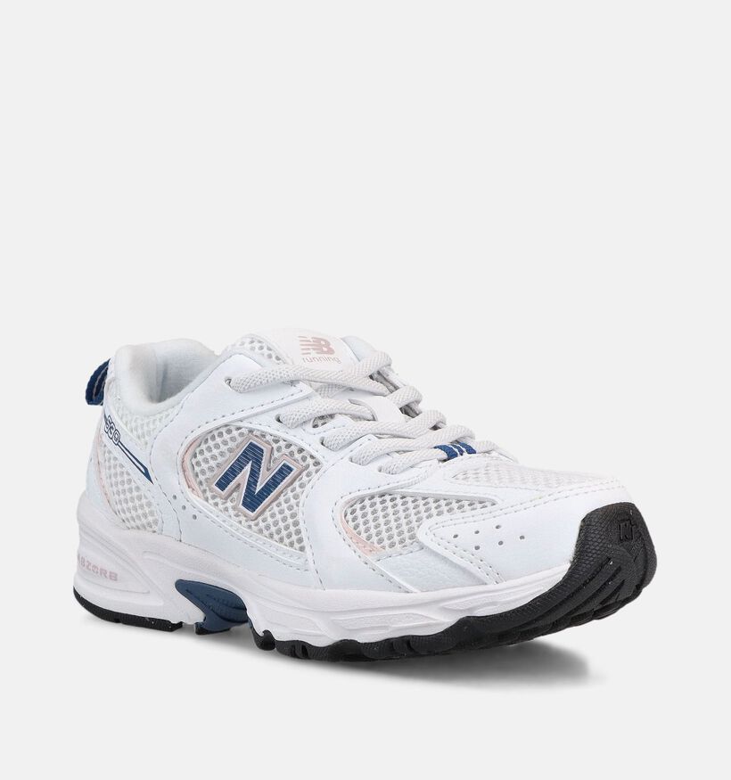 New Balance 530 Baskets en Blanc/Bleu fonc&eacute; pour filles (366218) - pour semelles orthop&eacute;diques