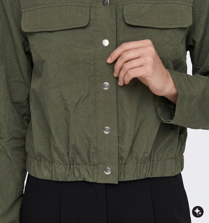Vero Moda Ziva Fold-Up Manteau court en Vert fonc&eacute; pour femmes (379696)