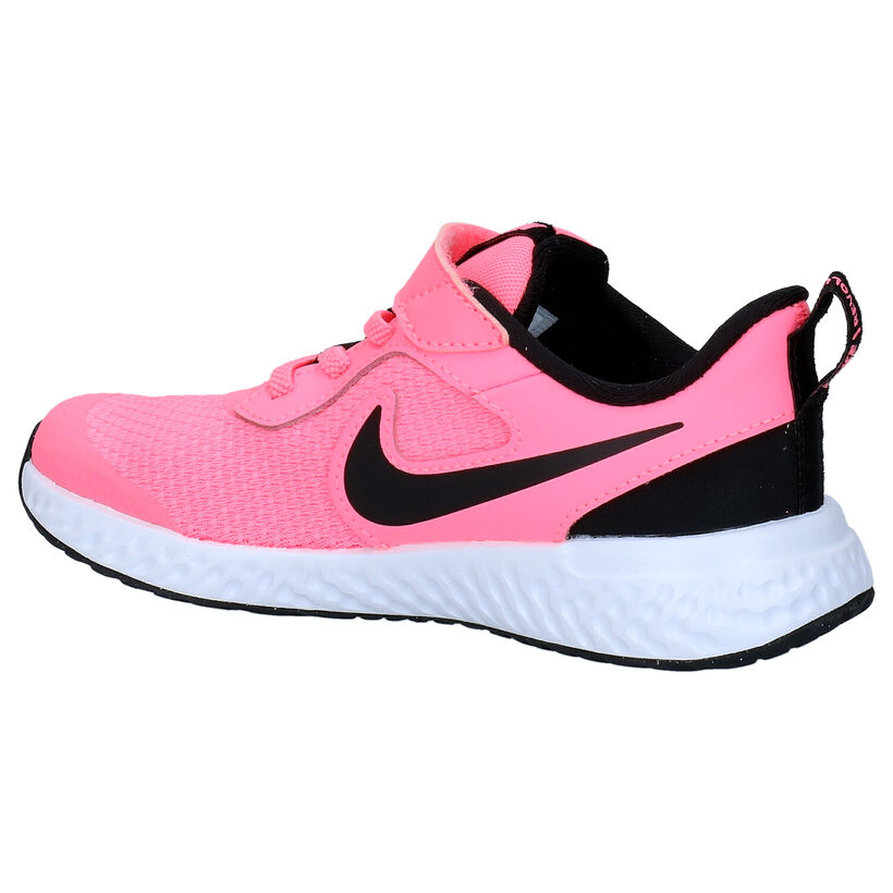 Nike Revolution Baskets en Gris en cuir (291161)