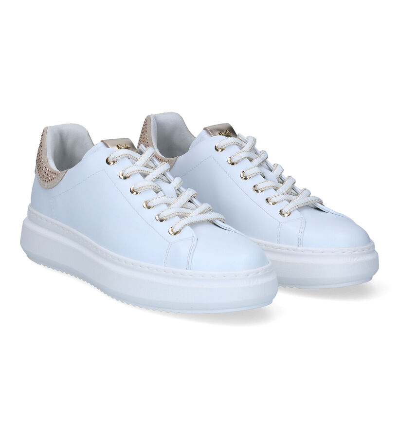 NeroGiardini Witte Veterschoenen in leer (307508)