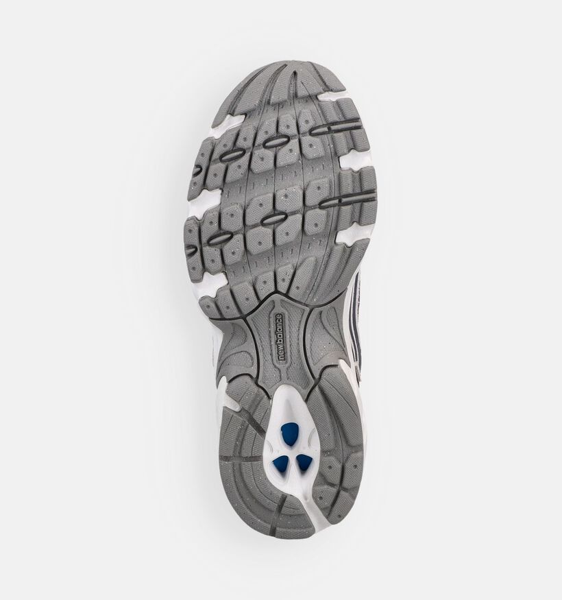 New Balance 530 Baskets basses en Gris pour gar&ccedil;ons (374098) - pour semelles orthop&eacute;diques