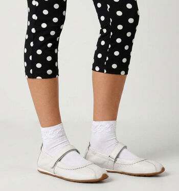 Tamaris Chaussures plates Noir/Blanc