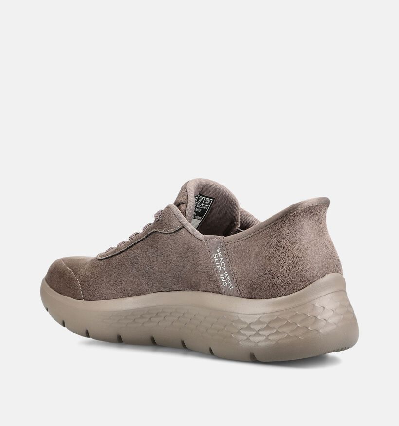 Skechers Go Walk Mali Slip-ons en Brun pour femmes (376910)