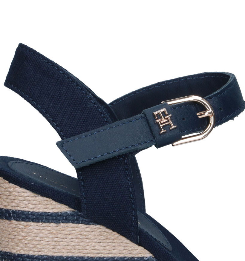 Tommy Hilfiger Seasonal Webbing Wedge Sandales en Bleu en cuir (321014)
