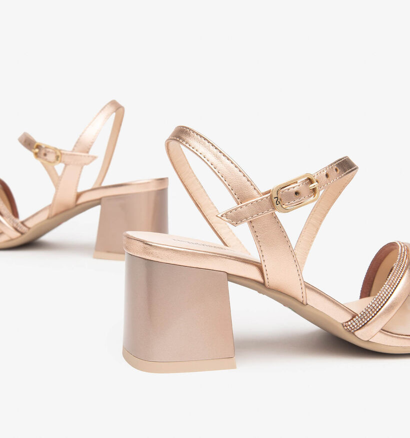 NeroGiardini Sandales avec talon carré en Or rose pour femmes (355981)