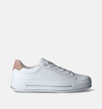 Baskets blanc