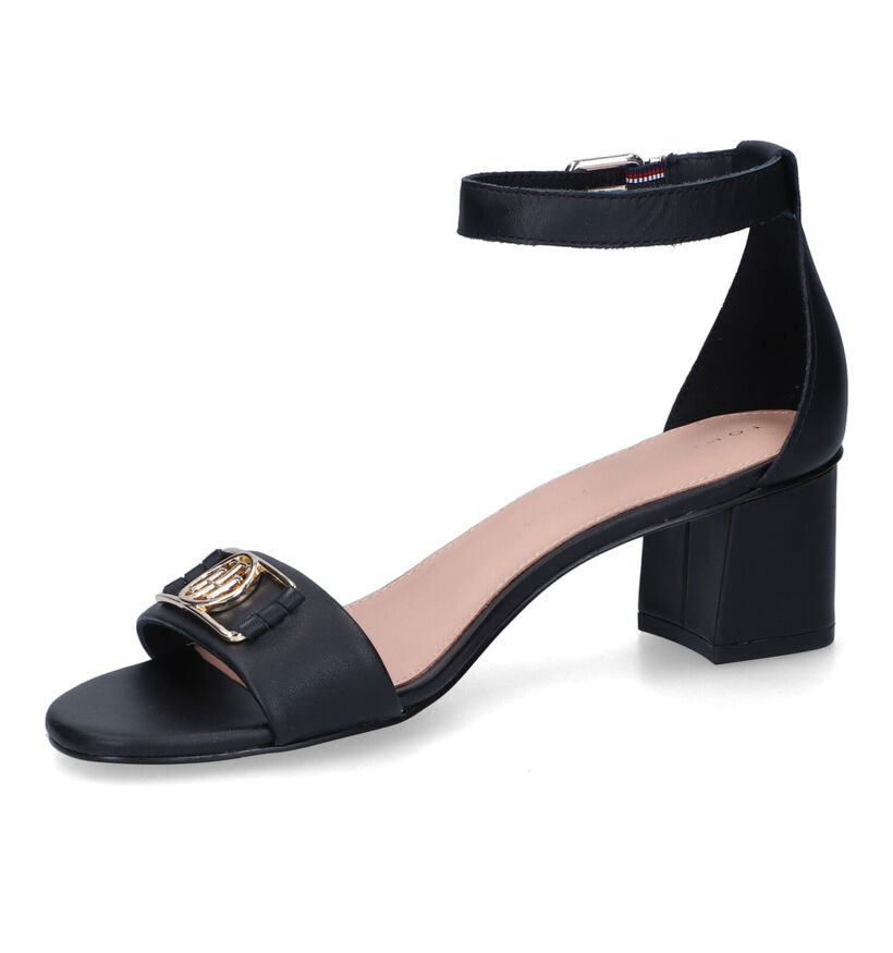 Tommy Hilfiger Hardware Mid Heel Sandales en Noir pour femmes (303982)