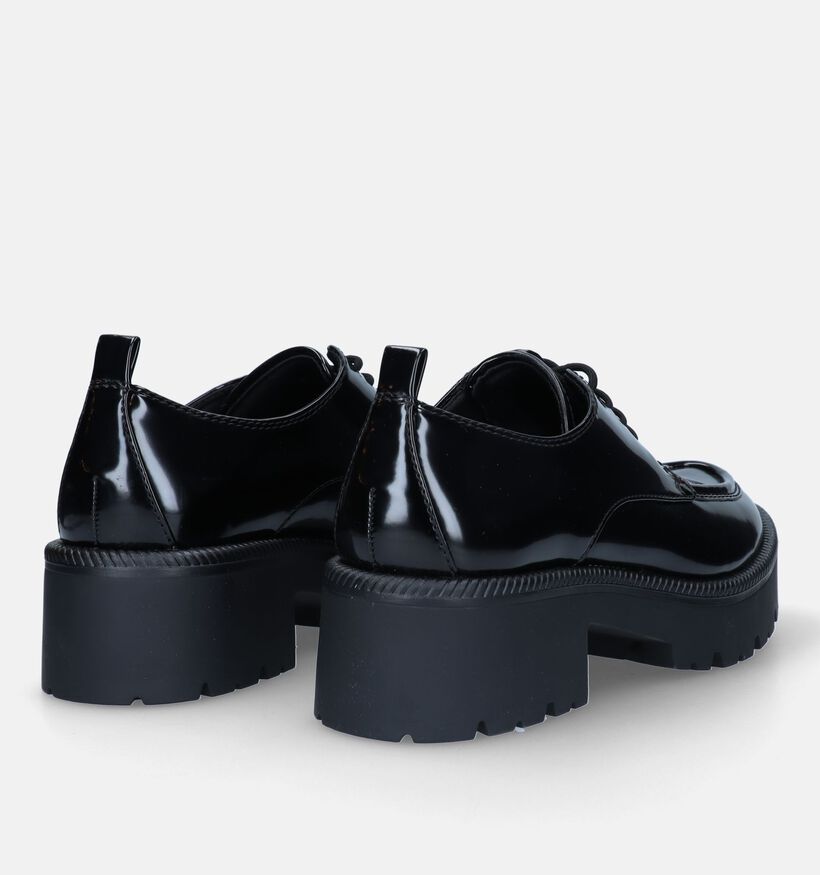 Tamaris Chaussures à lacets Chunky en Noir pour femmes (328298)