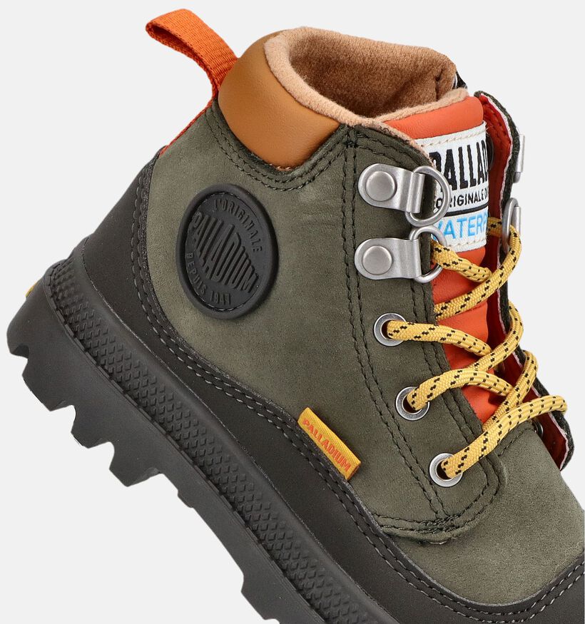Palladium Pampa HI Cuff Waterproof Boots &agrave; lacets en Vert pour gar&ccedil;ons (378507) - pour semelles orthop&eacute;diques