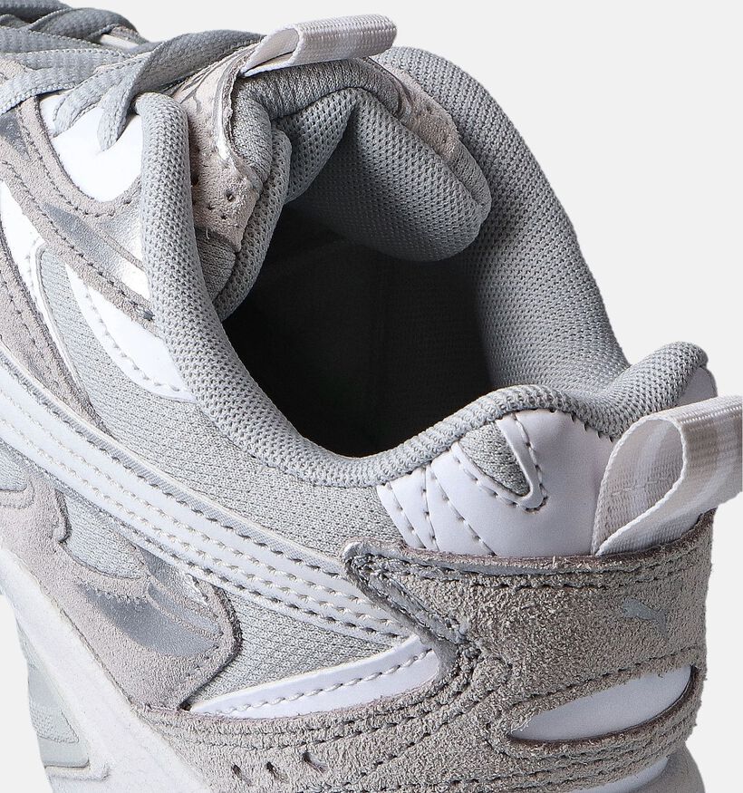 Puma Milenio Tech Suede Baskets en Blanc pour femmes (350445) - pour semelles orthopédiques