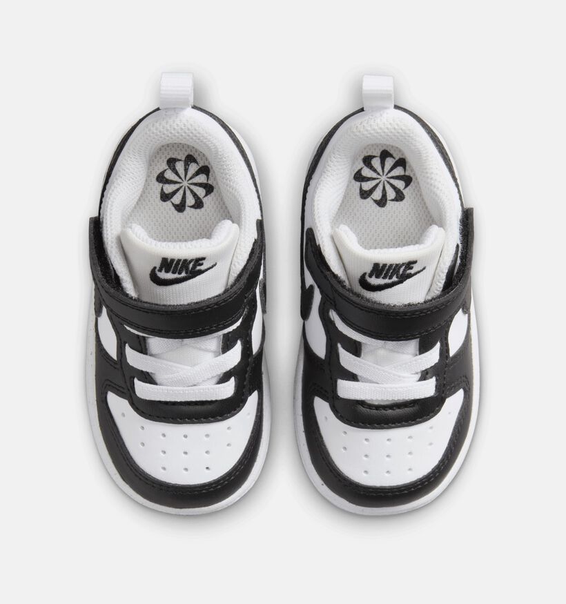 Nike Court Borough Baskets basses en Blanc/Noir pour garçons (364606)